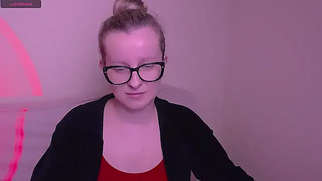 AllaLeomz's cam snapshot