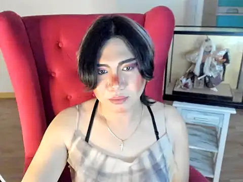 GoldenTs69 live sex cam