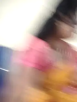 sweetqueen143 live sex cam