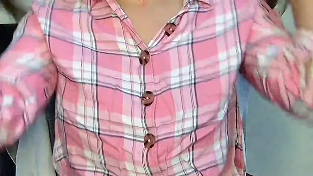 Naina_For_You live sex cam