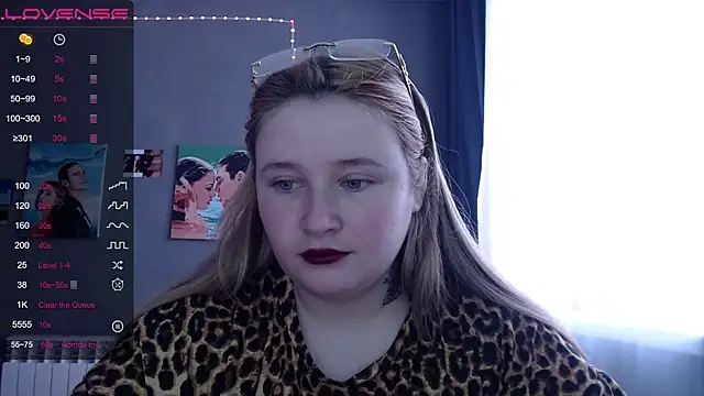 Light_Luna live sex cam