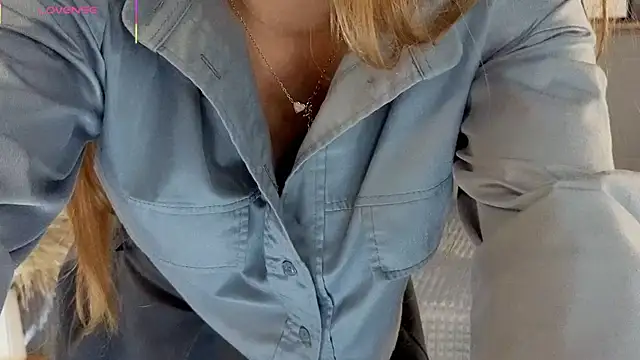 LollaStich live sex cam