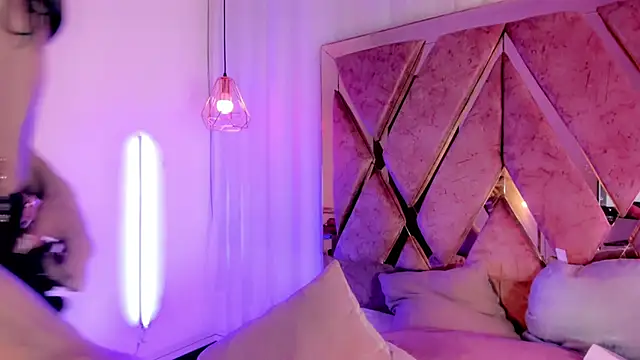 atenea_taylor_ live sex cam