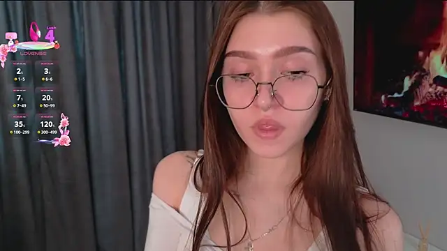 BessieTurner live sex cam