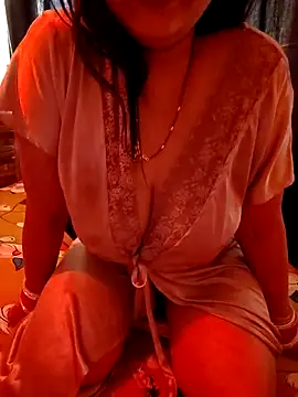 kaamuk_shweta live sex cam