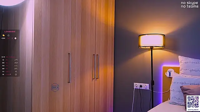 CottaDakota live sex cam