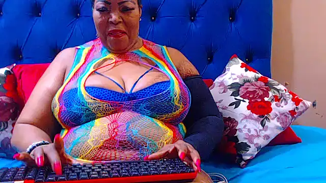 ebonycandy10 live sex cam