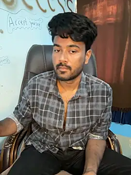 MeekBatgirl live sex cam