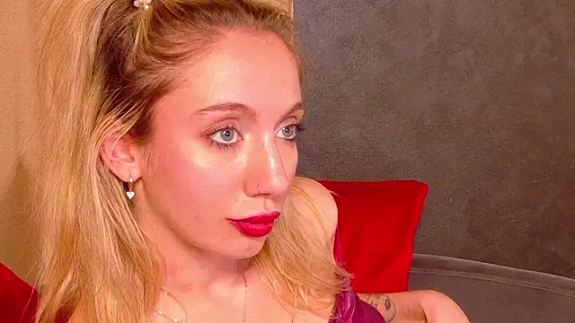 Emmilly_ live sex cam