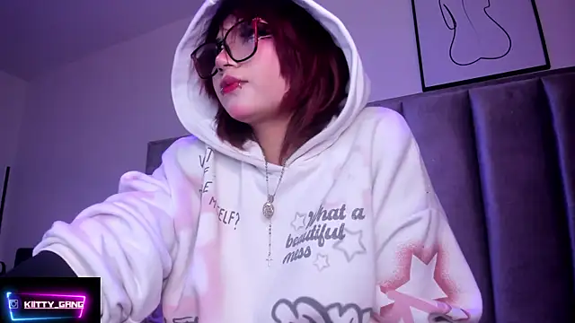 Kitty_Gang's cam snapshot