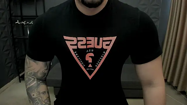 TonyWilcox live sex cam