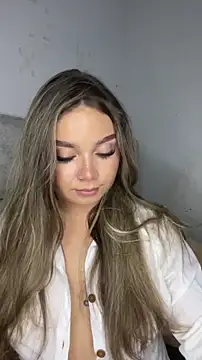 AnnyLopezzz_'s cam snapshot