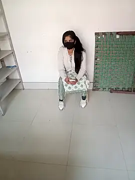 Sunita-collage's cam snapshot