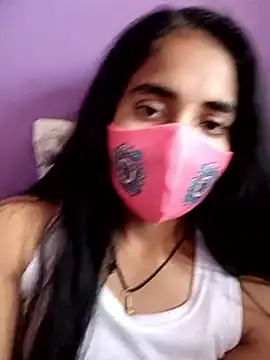 Raatki_Pari's cam snapshot