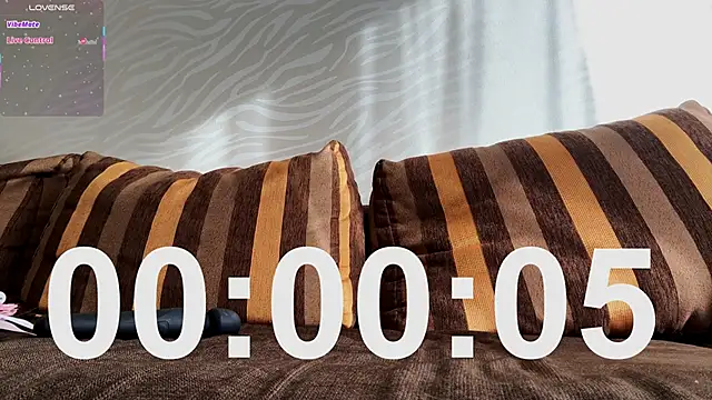 DestinyTurner live sex cam