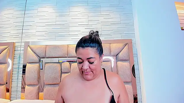 victoria_duke's cam snapshot