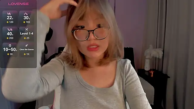 Erica_Asti's cam snapshot