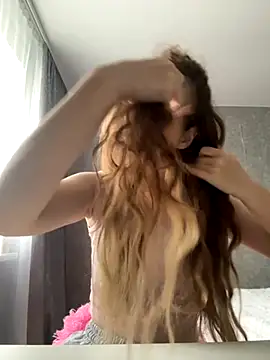 Holy_Poly's cam snapshot