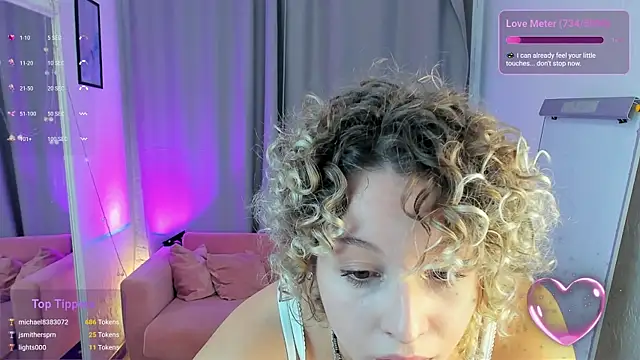 Mary_Wohlberg's cam snapshot