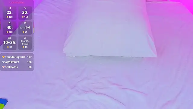 venomeowww__'s cam snapshot