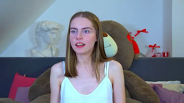 LiliLombroso's cam snapshot