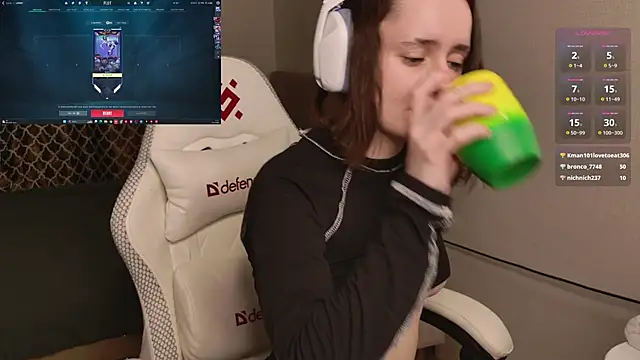 Luna_Loveee's cam snapshot