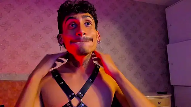 Mr_Strike live sex cam