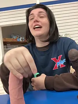 Kora_Kat's cam snapshot