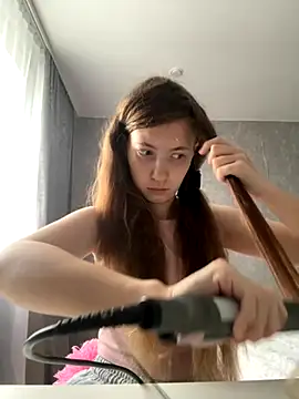 Holy_Poly's cam snapshot