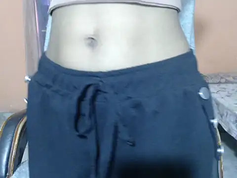 Pretty_Simmie's cam snapshot