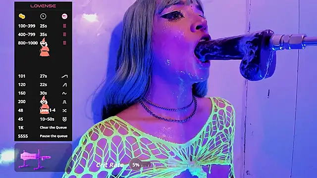 Sarahi_Camila live sex cam