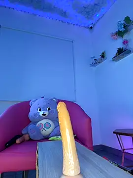 Helen_Vidall's cam snapshot