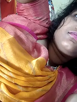 sweetqueen143 live sex cam