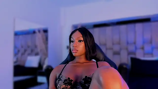 ChaynnaCooper's cam snapshot