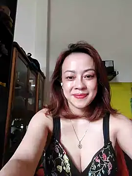 Baby-bigboobs20's cam snapshot