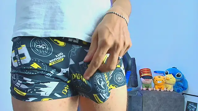 TylerWhite_'s cam snapshot