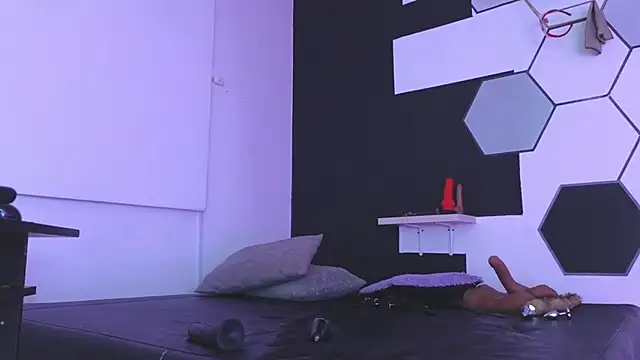 haileycat's cam snapshot