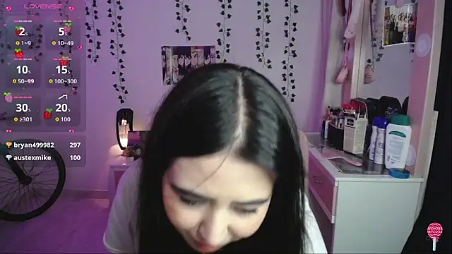 iris_sky's cam snapshot