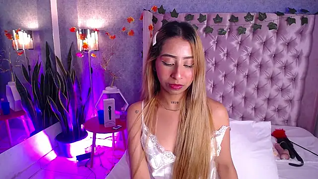 laila_stilwiills's cam snapshot