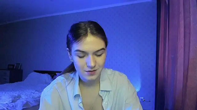 luna_lust_212's cam snapshot