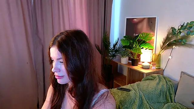 Taylla_Nouell's cam snapshot