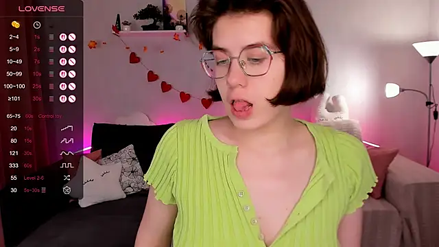 BellaCaress's cam snapshot