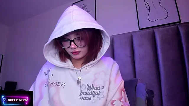 Kitty_Gang's cam snapshot