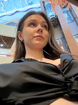 MilaBee live sex cam