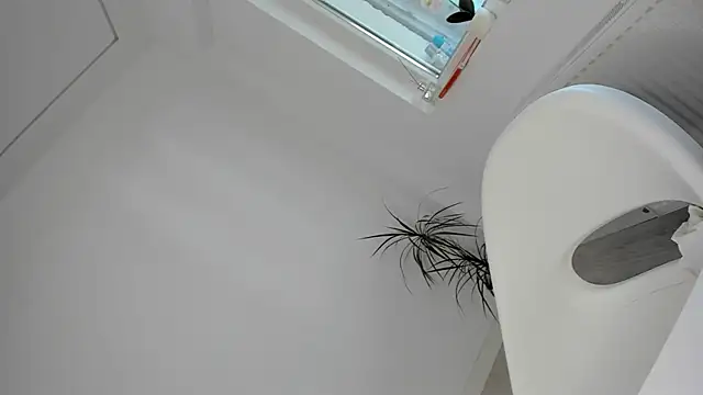 DiamondKay's cam snapshot