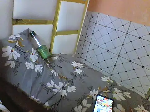 Lovely-edday2 live sex cam