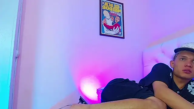 EL_VENEZOLANO_22CM live sex cam