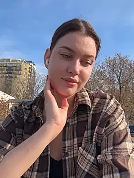 KikiWatson's cam snapshot