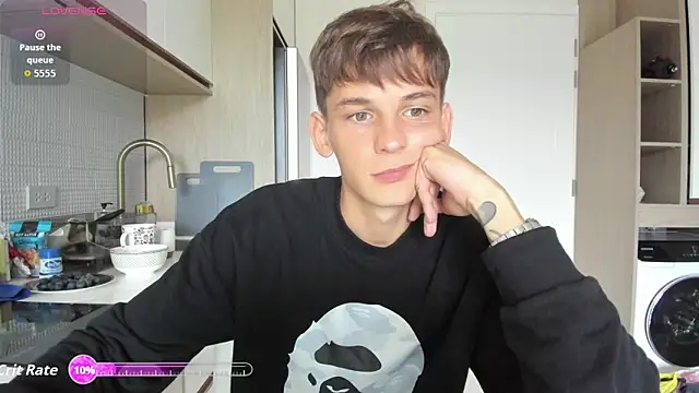 MiracleCam live sex cam