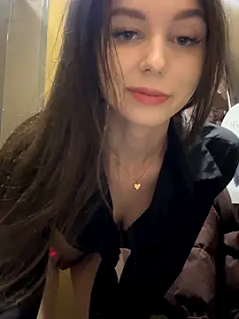 MilaBee live sex cam